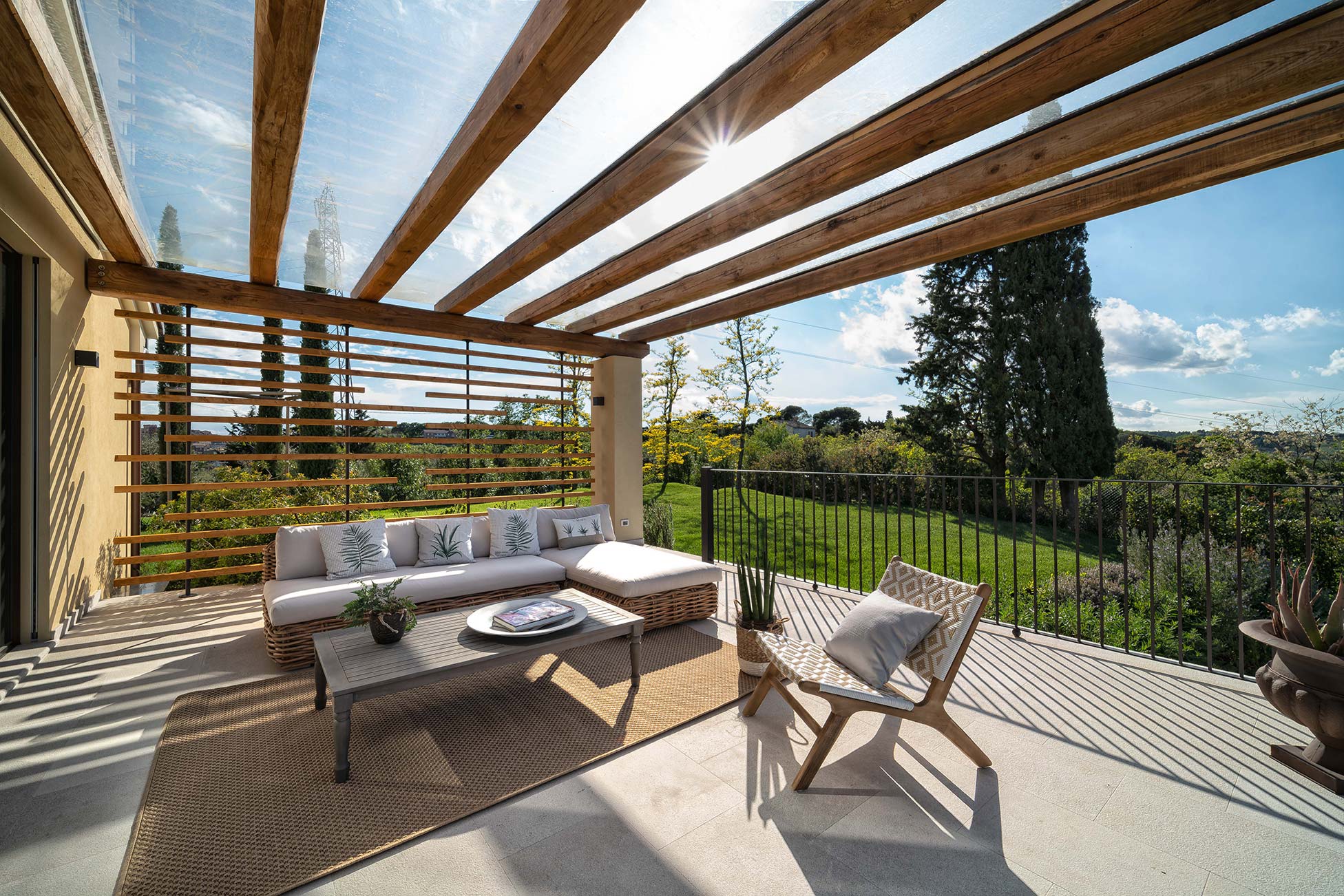 Flexible-enclosed-Yoga_Relaxing-Terrace_Villa-Olivo_Photo-credit_Davide-Bischeri